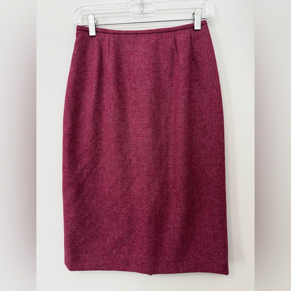 Ladies pencil skirt Le Suit sz 4P berry color - Picture 1 of 4